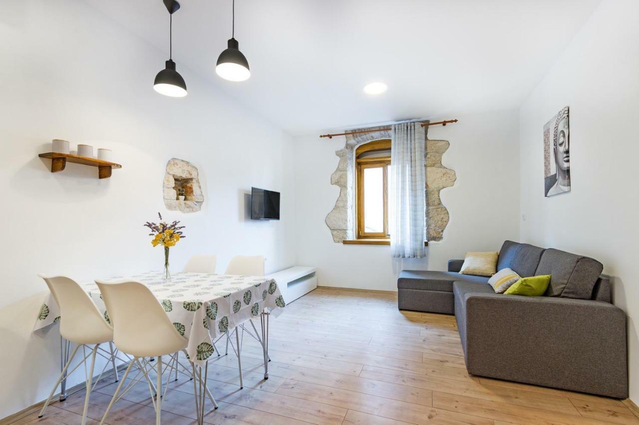 Cozy Apartment 10 Min From The Beach Πούλα Εξωτερικό φωτογραφία
